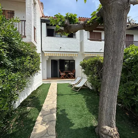 Casa A * Creixell